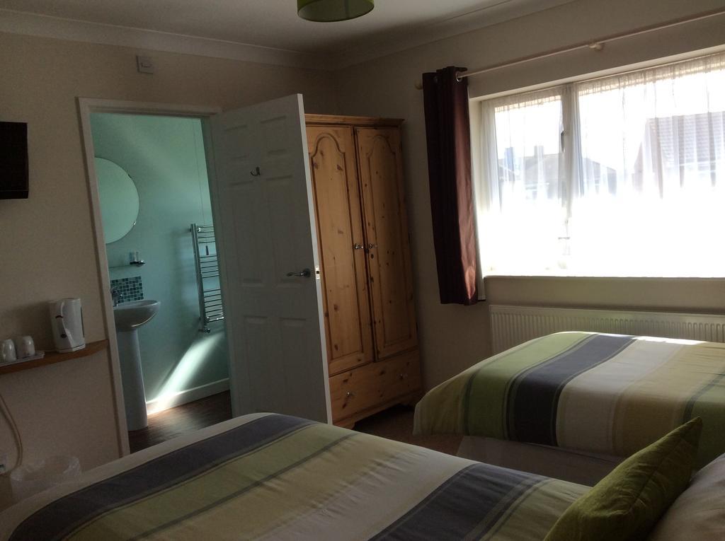 Twin Room,1305410866:JPEG